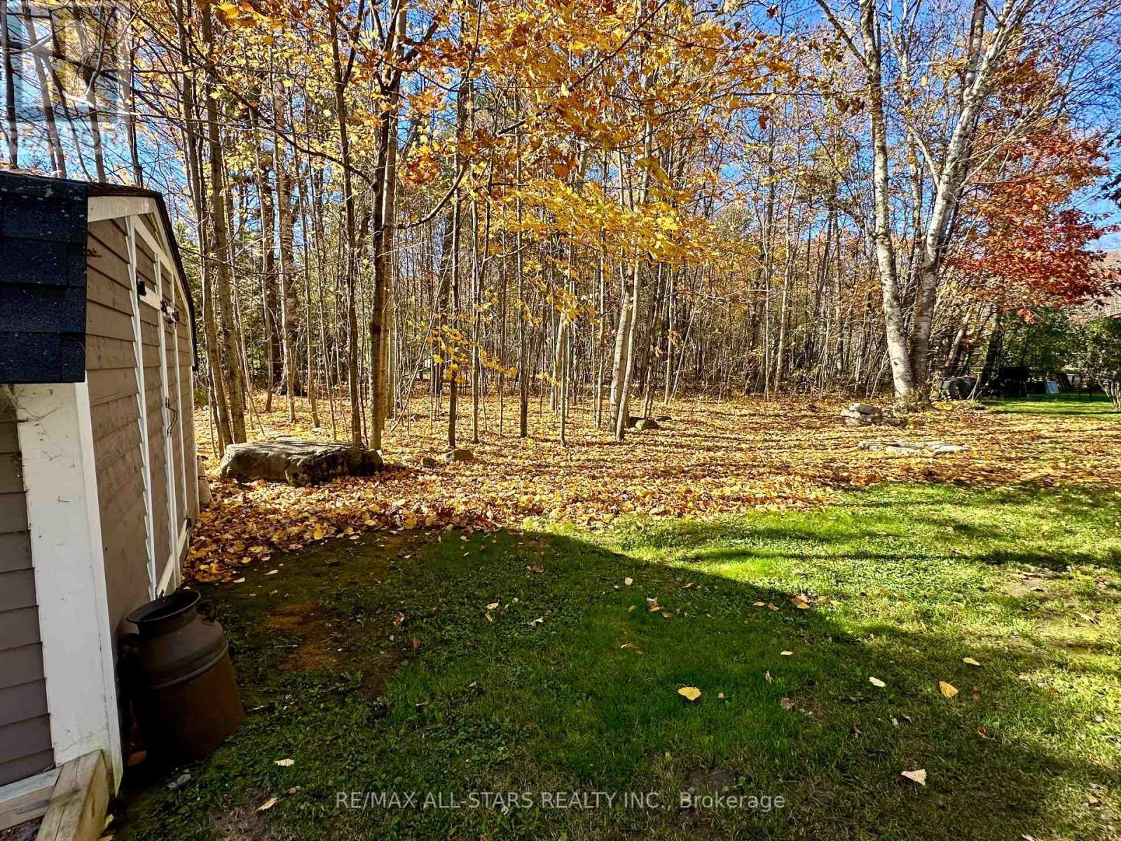 316 1/2 Riverside Drive, Kawartha Lakes (Bobcaygeon), ON - Outdoor