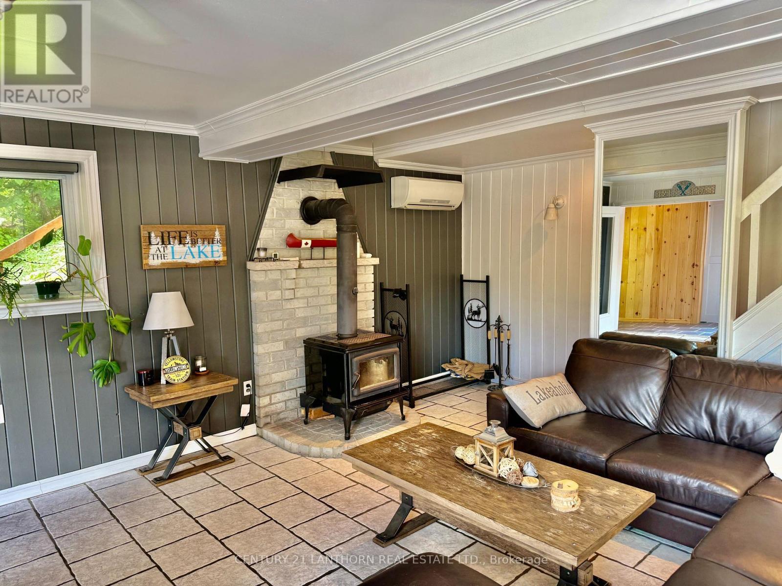 177 Camp Lane, Tweed (Hungerford (Twp)), ON - Indoor Photo Showing Living Room With Fireplace