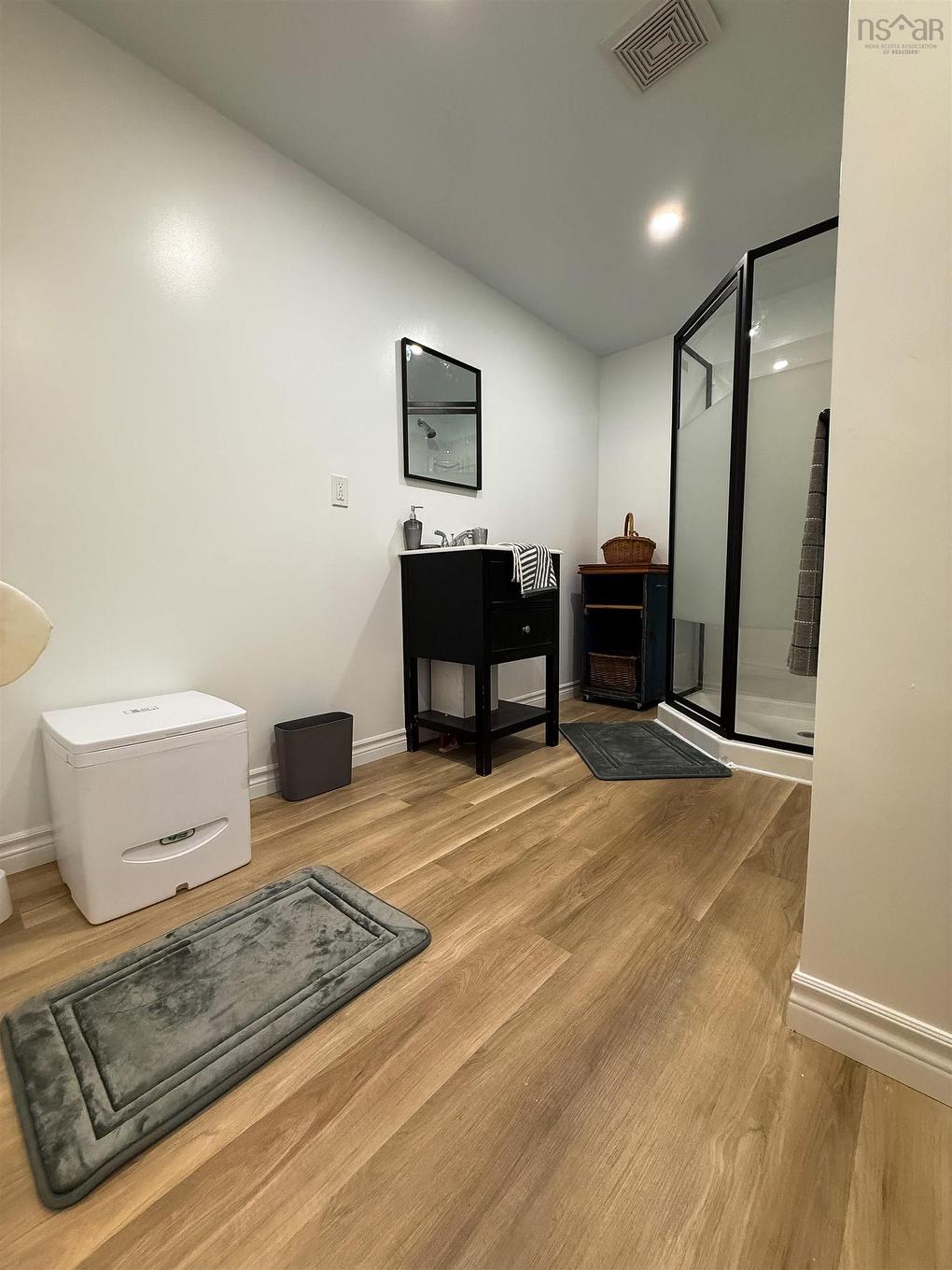 201 10430 Highway 201 Highway W, Meadowvale, NS