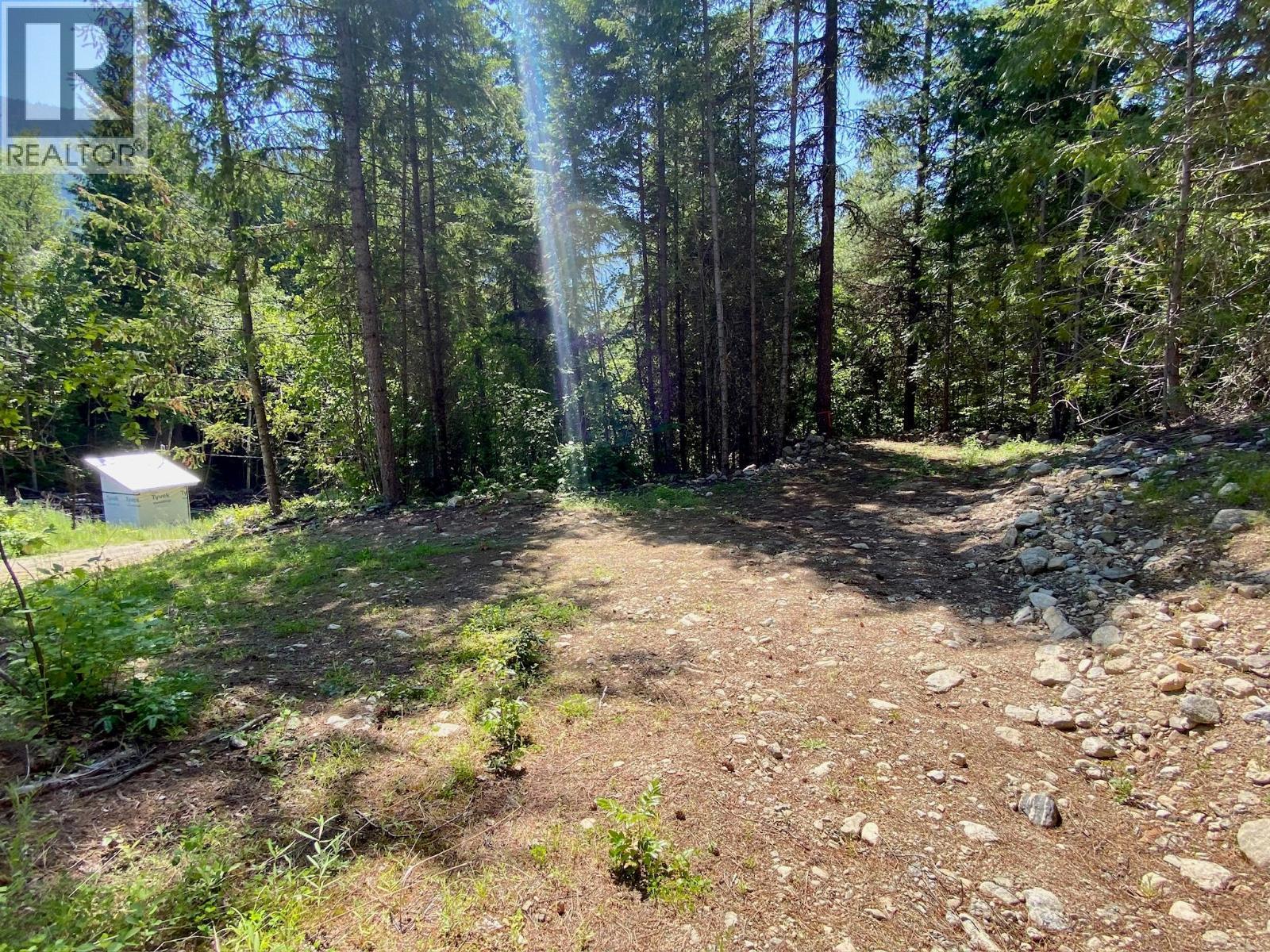 2921 Upper Slocan Park Road, Slocan Park, BC