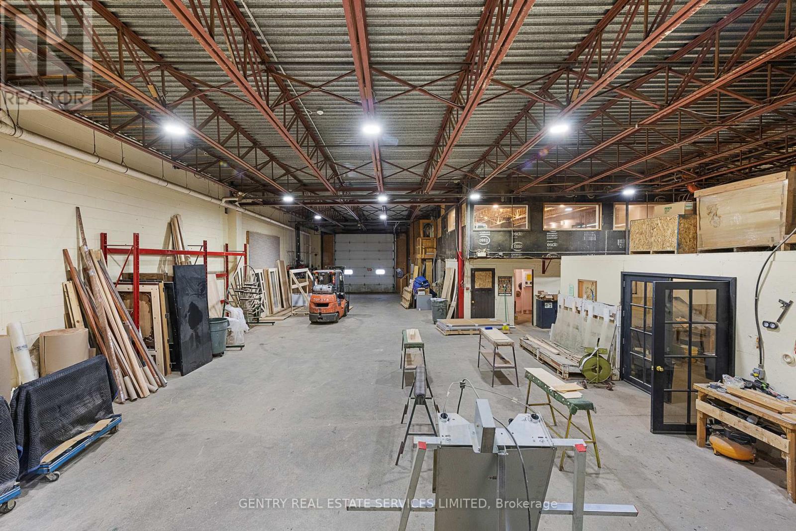 Floor - 14 Conway Street, Madawaska Valley, ON