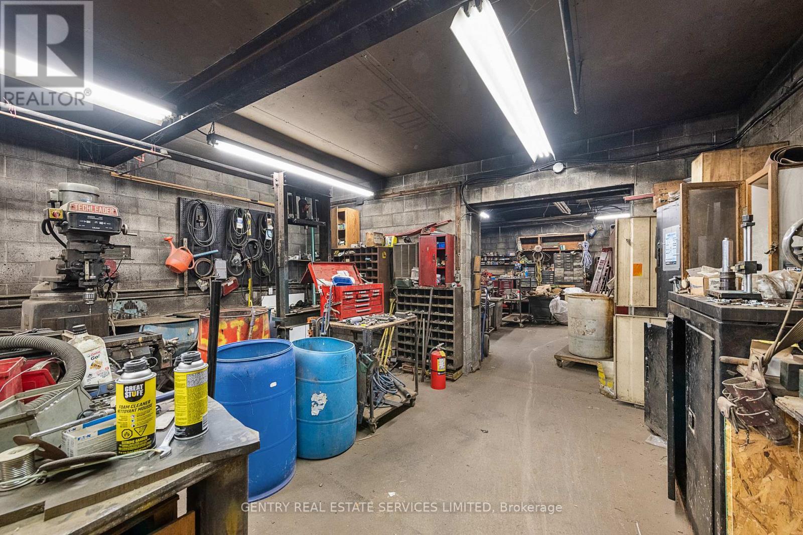 Floor - 14 Conway Street, Madawaska Valley, ON