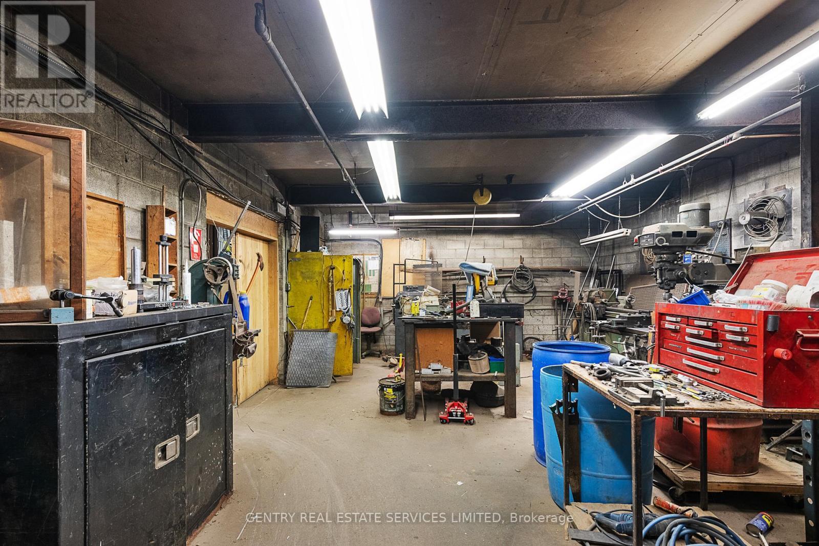 Floor - 14 Conway Street, Madawaska Valley, ON