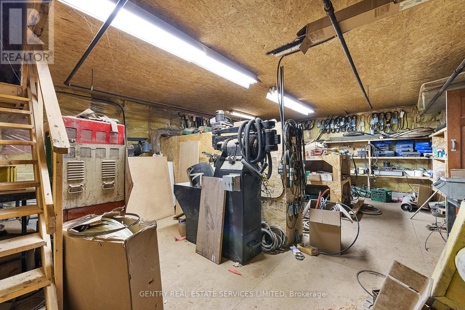 Floor - 14 Conway Street, Madawaska Valley, ON