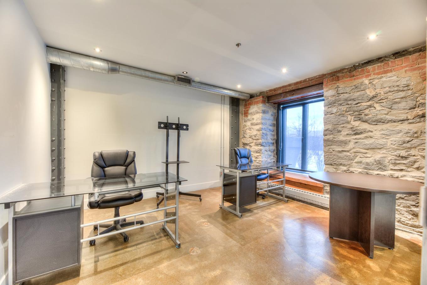 Office - 1707 Rue St-Patrick, Montréal (Le Sud-Ouest), QC - Indoor Photo Showing Other Room