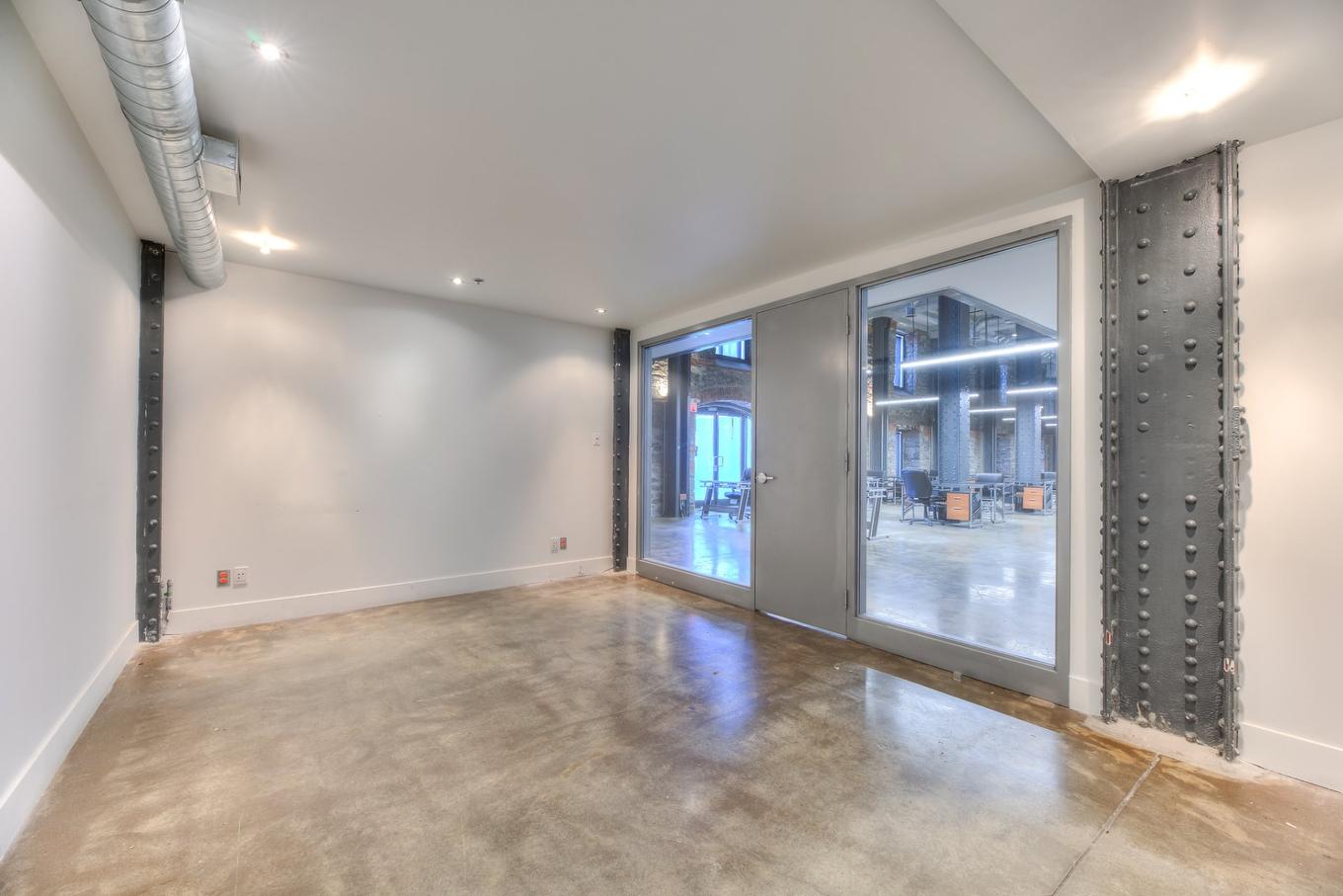 Hall - 1707 Rue St-Patrick, Montréal (Le Sud-Ouest), QC - Indoor Photo Showing Other Room