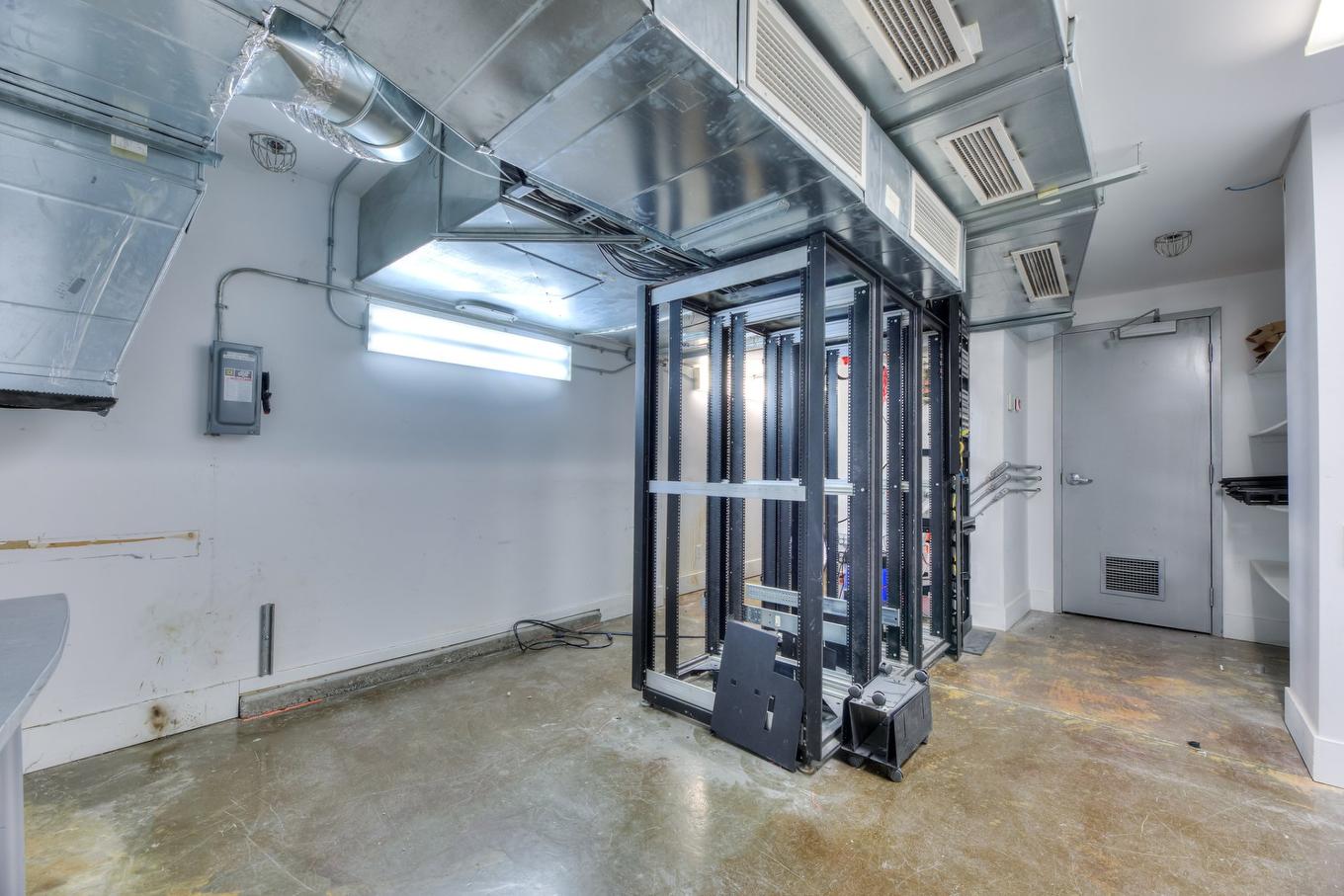 Interior - 1707 Rue St-Patrick, Montréal (Le Sud-Ouest), QC - Indoor Photo Showing Other Room