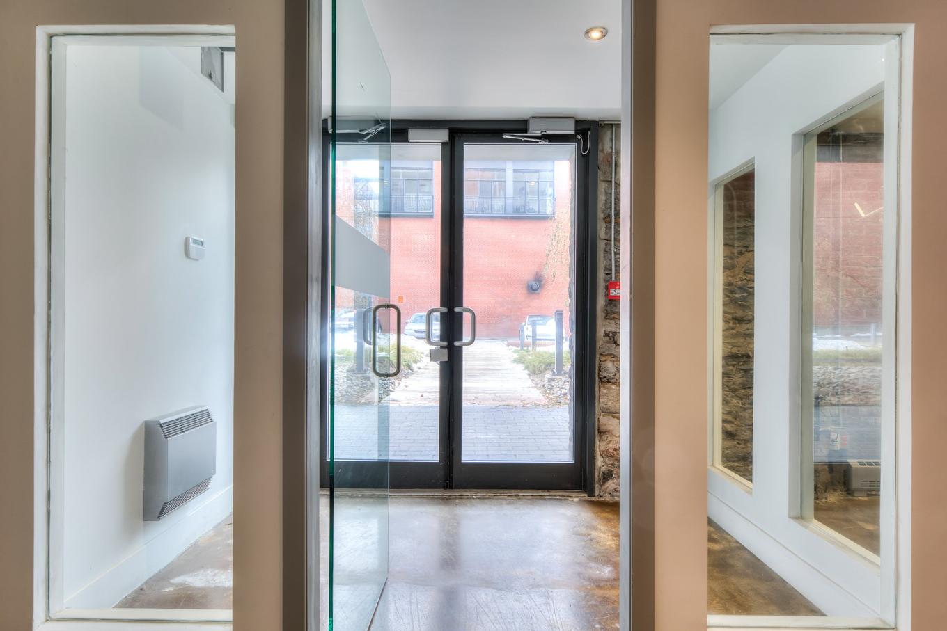 Hall - 1707 Rue St-Patrick, Montréal (Le Sud-Ouest), QC - Indoor Photo Showing Other Room