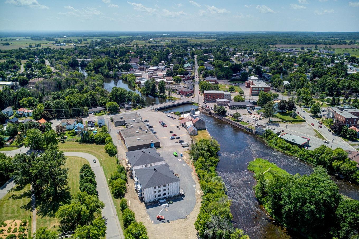 Vue d'ensemble - 101-4A Rue Centre, Huntingdon, QC - Outdoor With View