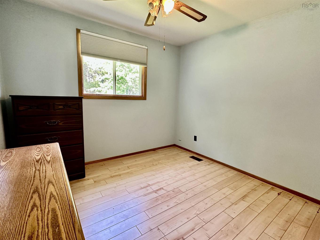 75 Tupper Street, Milton, NS