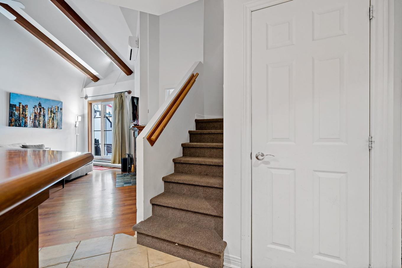 Hall - 414/M514-118 Ch. De Kandahar, Mont-Tremblant, QC - Indoor Photo Showing Other Room