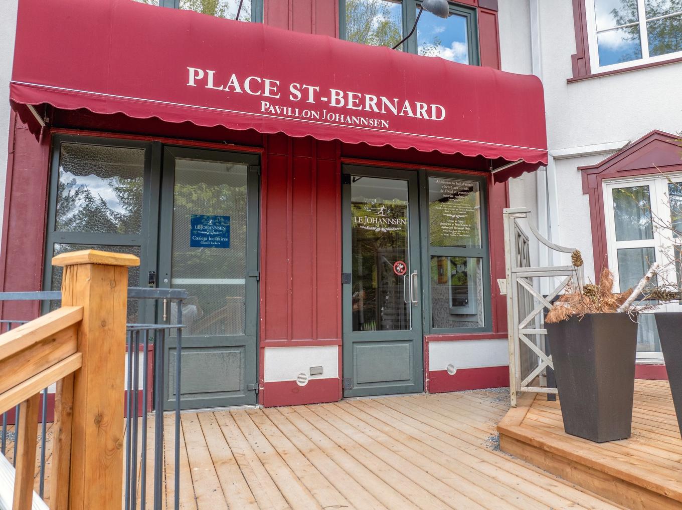 Exterior entrance - 414/M514-118 Ch. De Kandahar, Mont-Tremblant, QC - Outdoor With Exterior