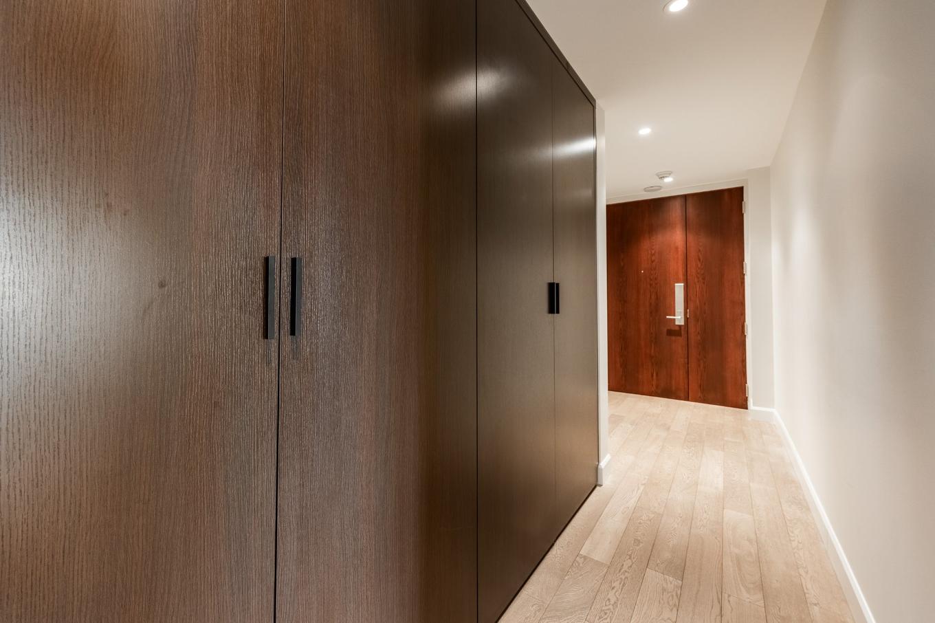 Hall d'entrée/Vestibule - 1606-1455 Rue Sherbrooke O., Montréal (Ville-Marie), QC - Indoor Photo Showing Other Room