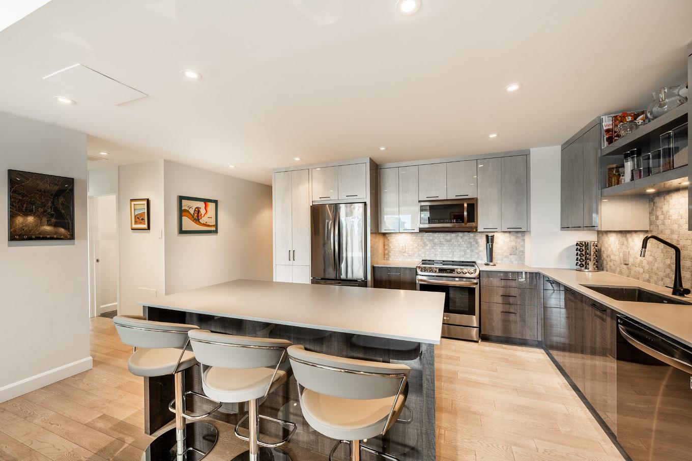 Cuisine - 1606-1455 Rue Sherbrooke O., Montréal (Ville-Marie), QC - Indoor Photo Showing Kitchen With Upgraded Kitchen
