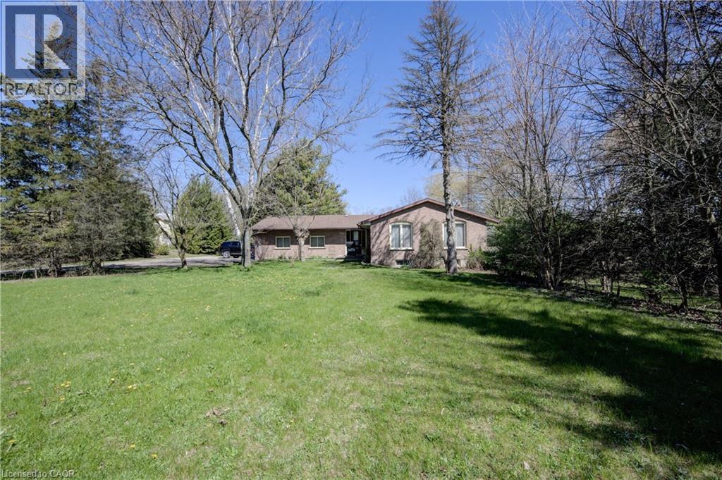 345 Governors Road E, Paris, ON - Outdoor