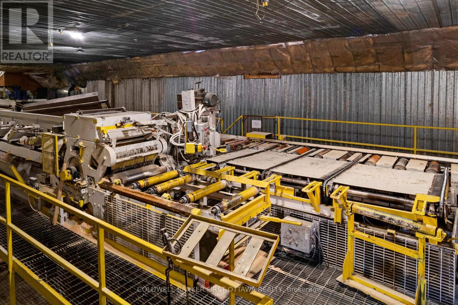 8687 Highway 511, Lanark Highlands, ON