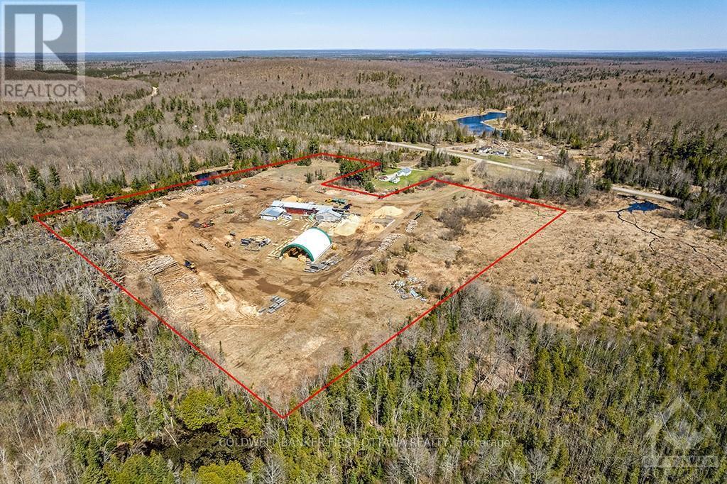 8687 Highway 511, Lanark Highlands, ON