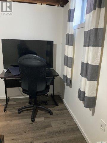 212 Fourth Street Ne, Ituna, SK - Indoor Photo Showing Office