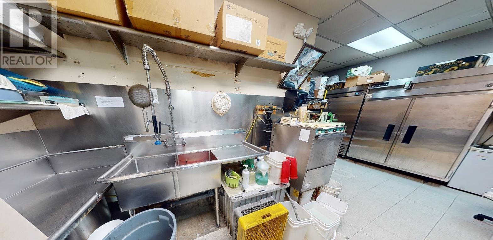 21768 Lougheed Highway, Maple Ridge, BC