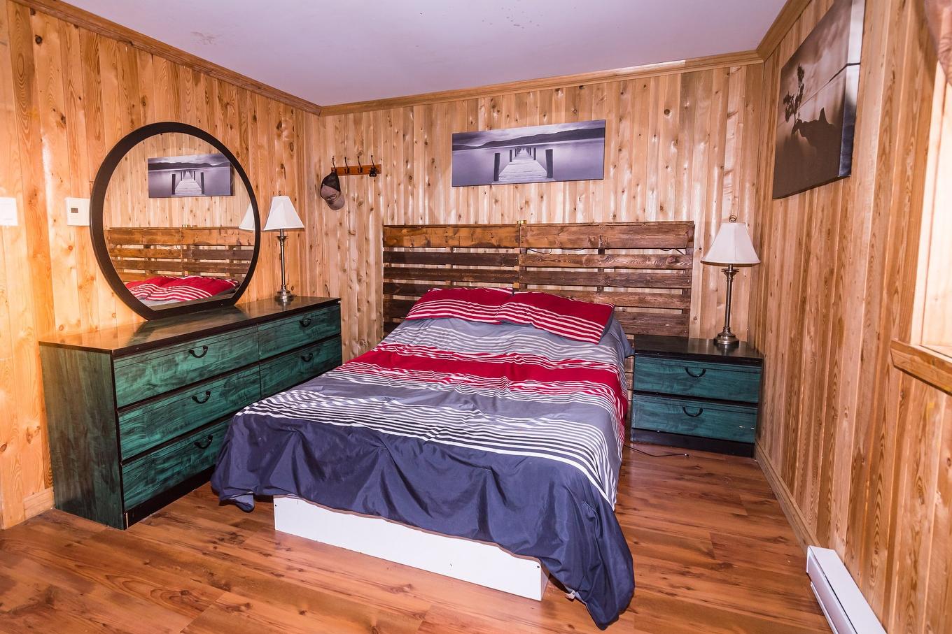 Bedroom - 435 Av. Bouchard, Saint-Pascal, QC - Indoor Photo Showing Bedroom