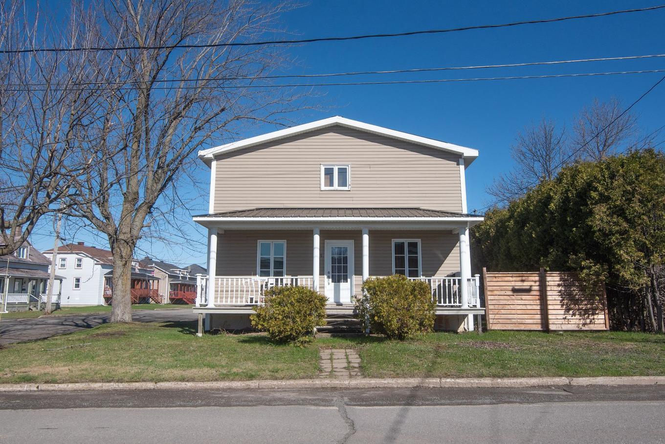 Frontage - 435 Av. Bouchard, Saint-Pascal, QC - Outdoor With Exterior