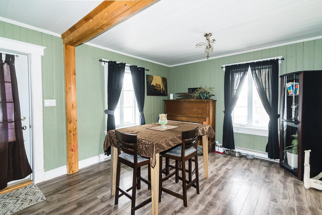 Kitchen - 435 Av. Bouchard, Saint-Pascal, QC - Indoor Photo Showing Dining Room