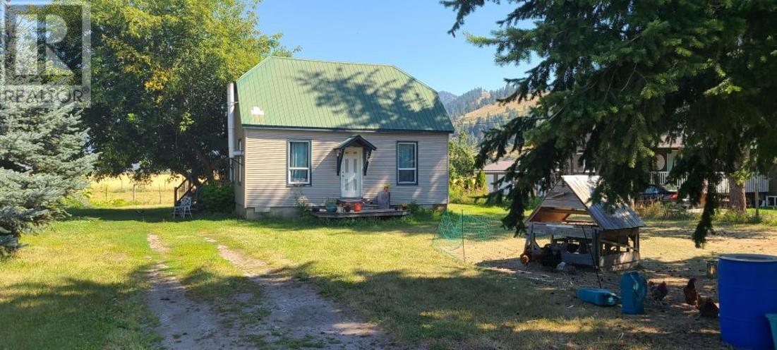 5720 Vla Road, Chase, BC
