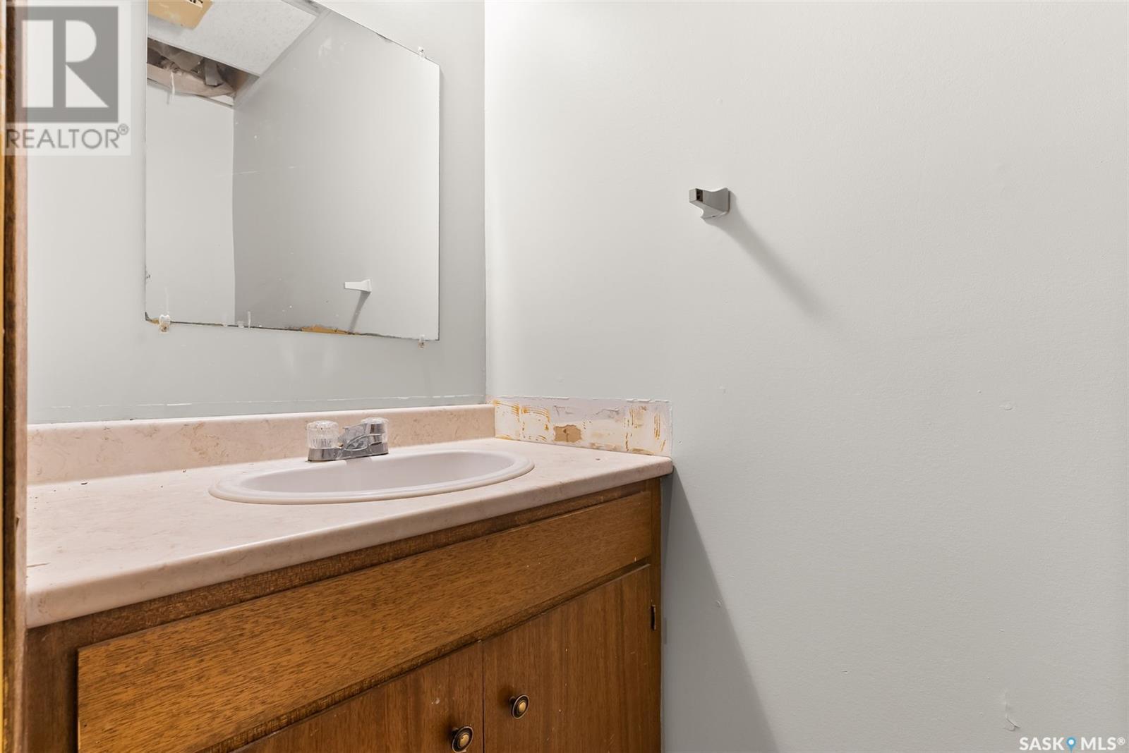 2062 Cornwall Street, Regina, SK