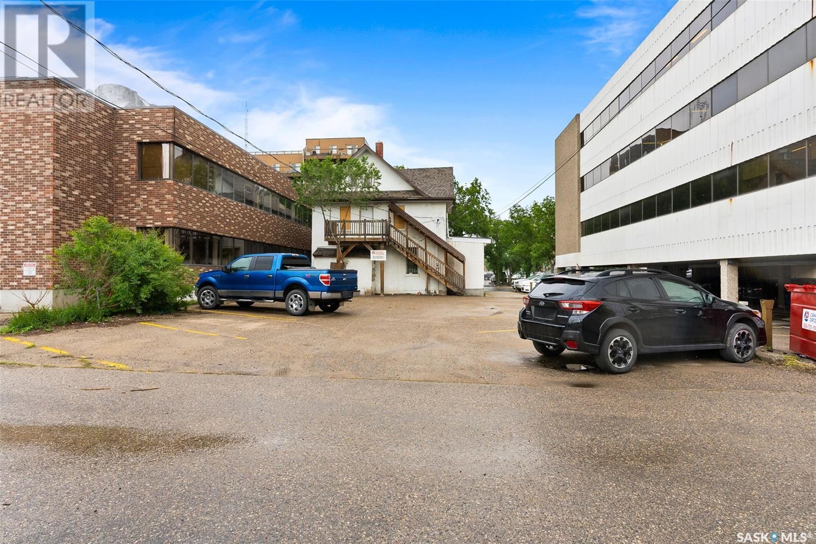 2062 Cornwall Street, Regina, SK