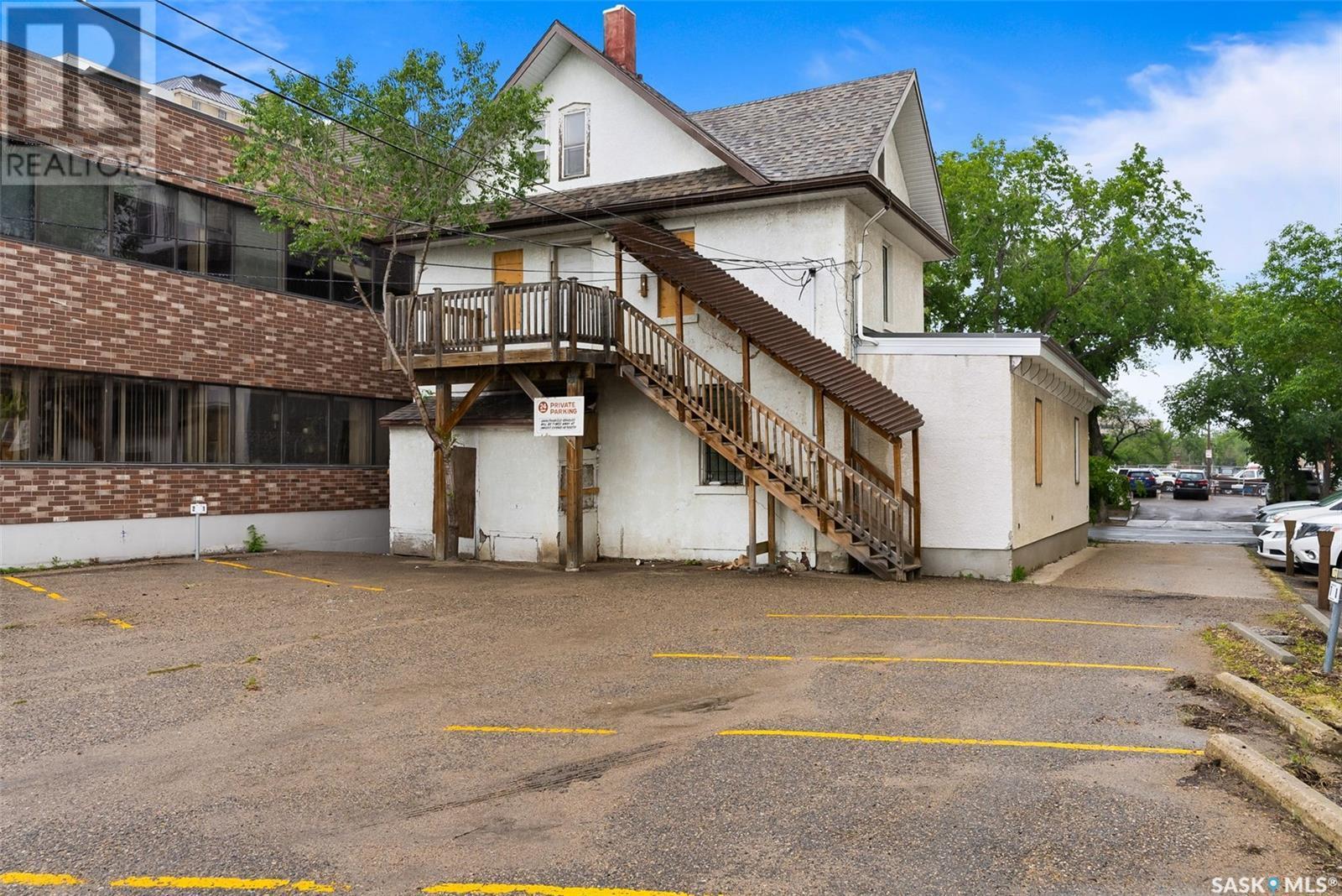 2062 Cornwall Street, Regina, SK