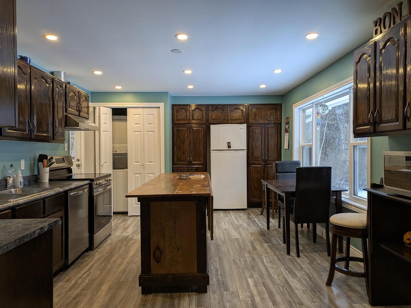 11813 Highway 217, Seabrook, NS