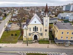 270 Commercial Street Glace Bay, NS B1A 6B4