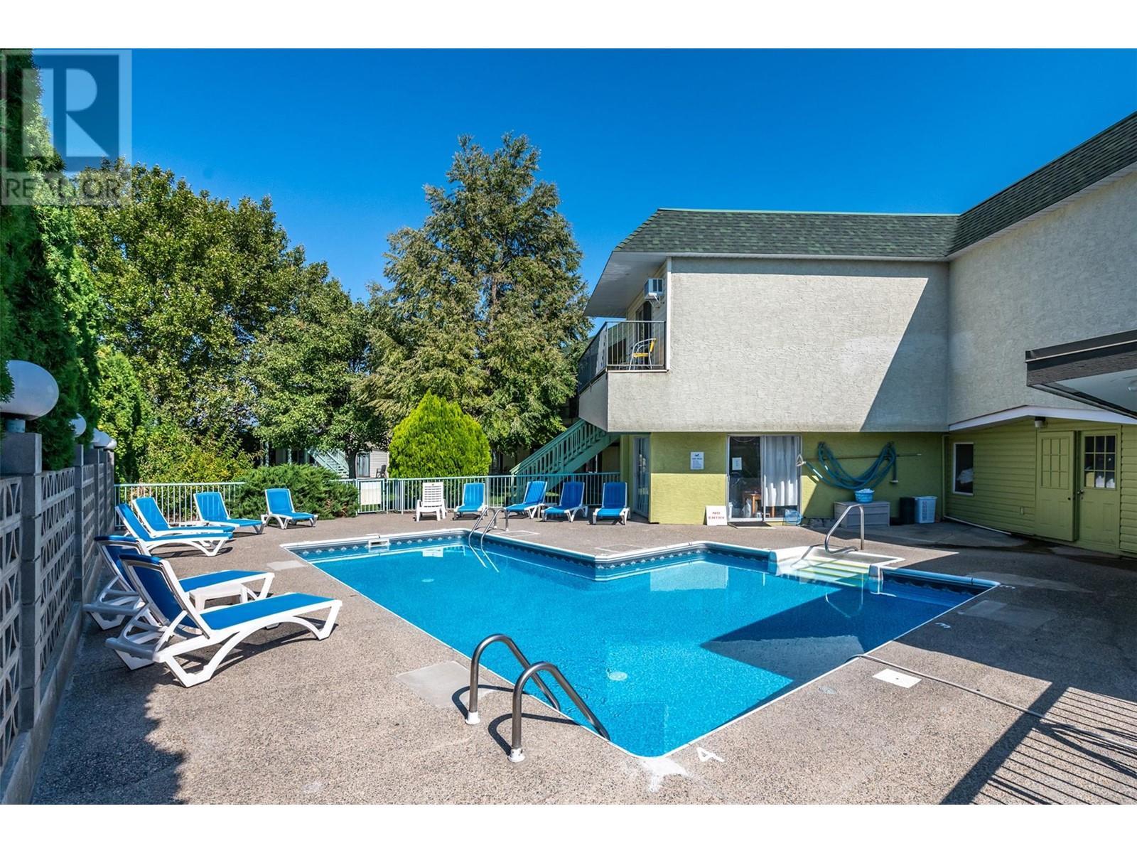 Summerland Motel Pool - 6203 Willow Avenue, Summerland, BC