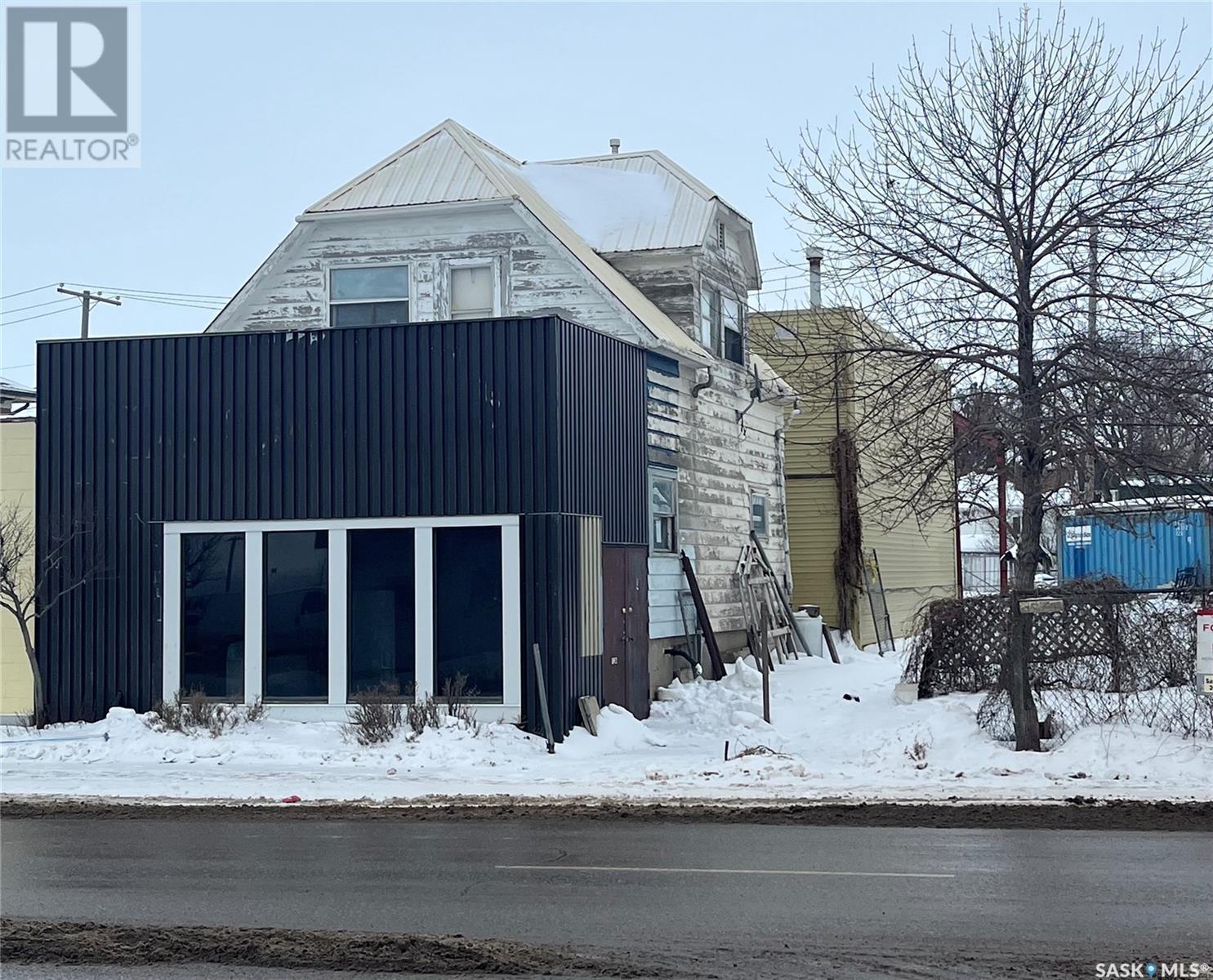 949 Winnipeg Street, Regina, SK