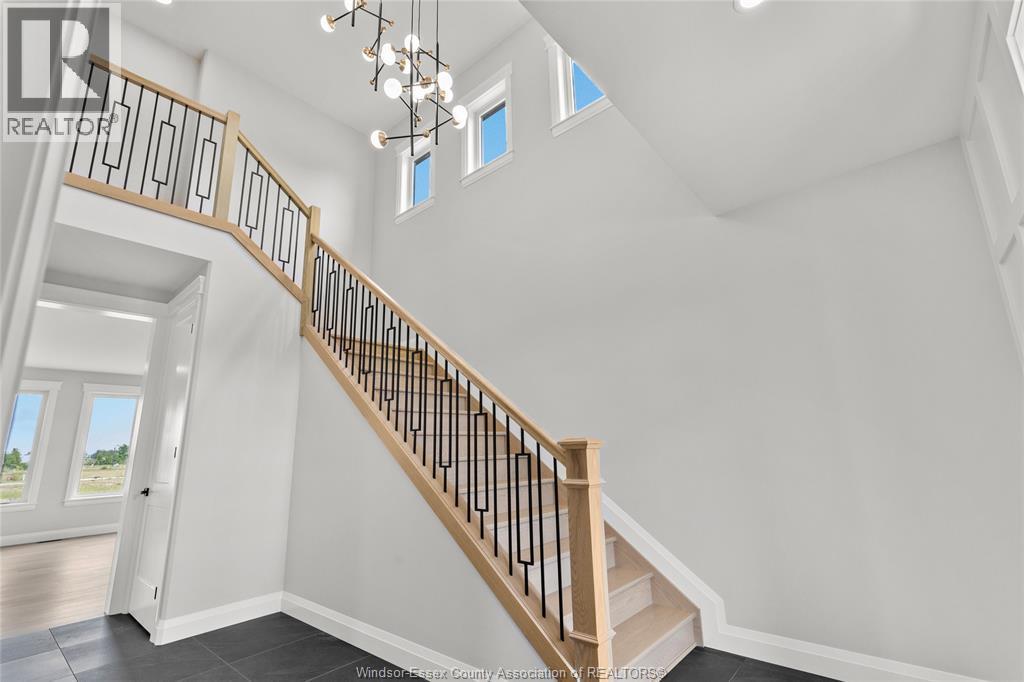 7338 Garnet Crescent, Mcgregor, ON - Indoor Photo Showing Other Room