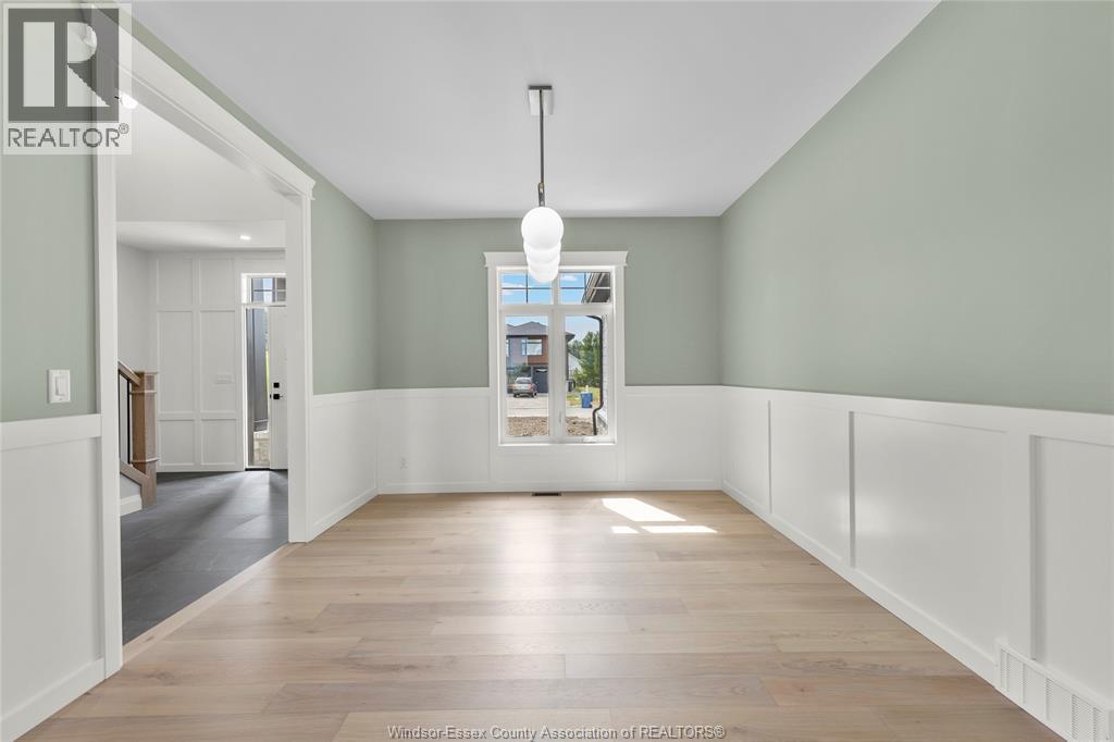 7338 Garnet Crescent, Mcgregor, ON - Indoor Photo Showing Other Room