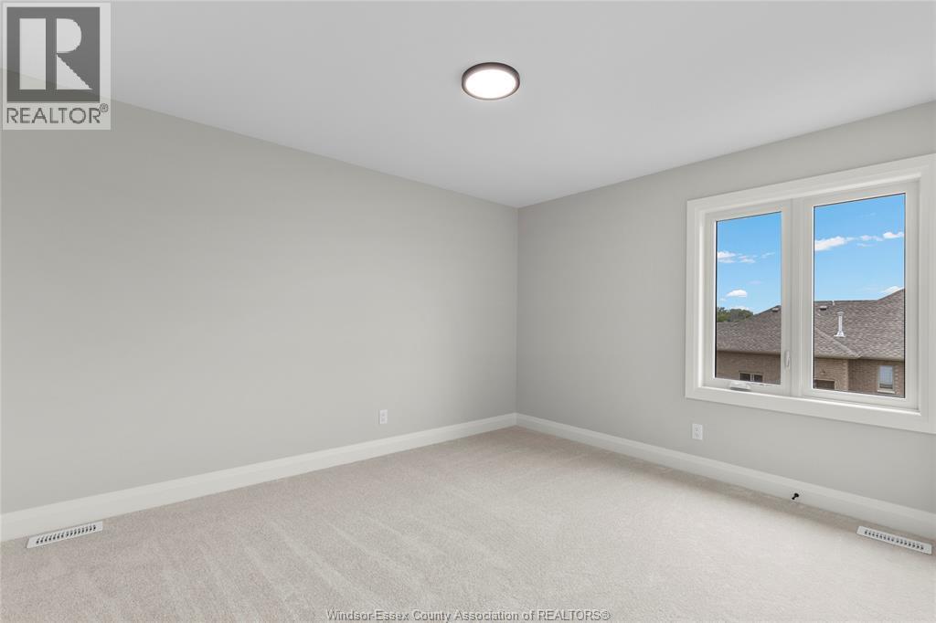 7338 Garnet Crescent, Mcgregor, ON - Indoor Photo Showing Other Room