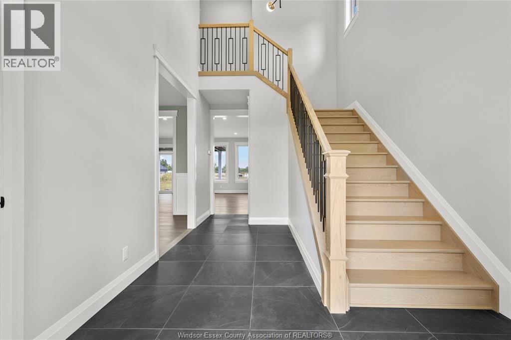 7338 Garnet Crescent, Mcgregor, ON - Indoor Photo Showing Other Room