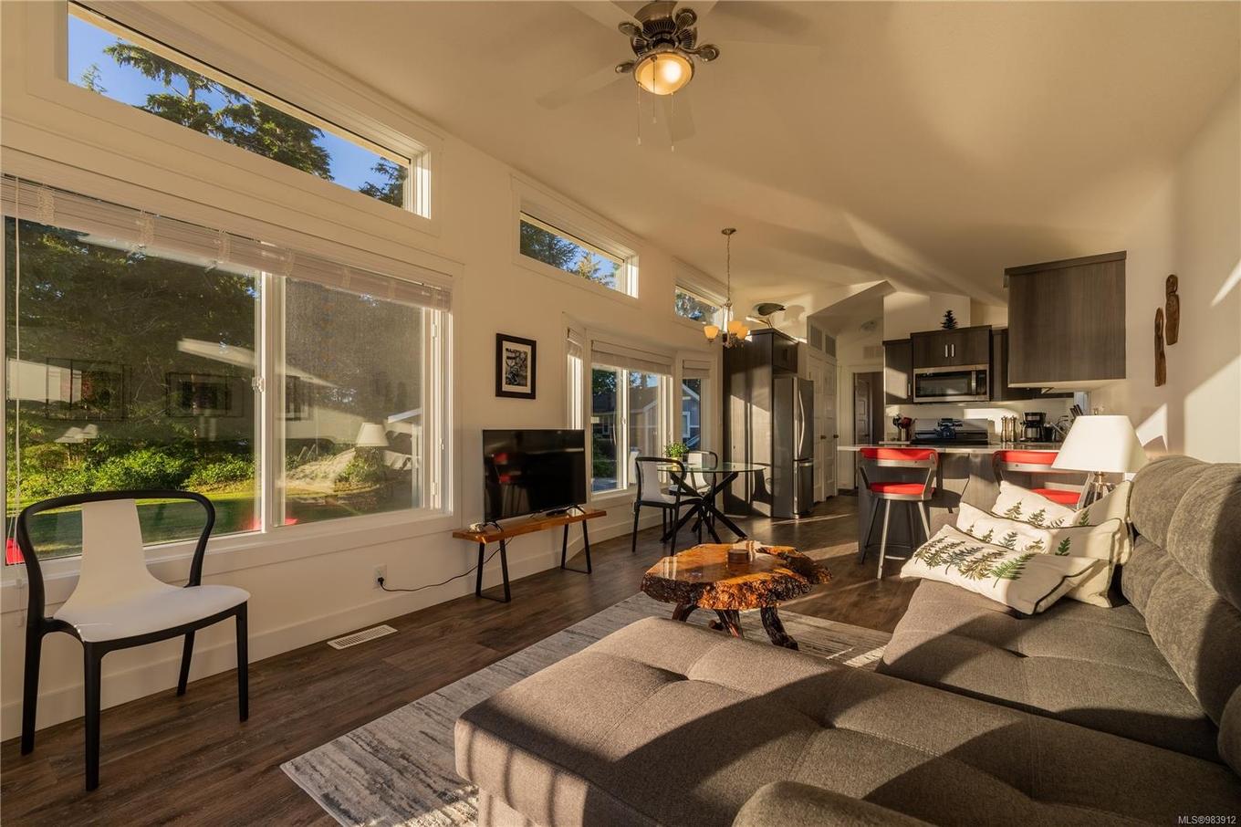 Leasehold-1 Alder Bay Rd, Port Mcneill, BC