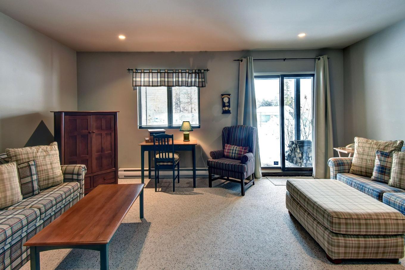 Family room - 1-142 Rue Pinoteau, Mont-Tremblant, QC - Indoor