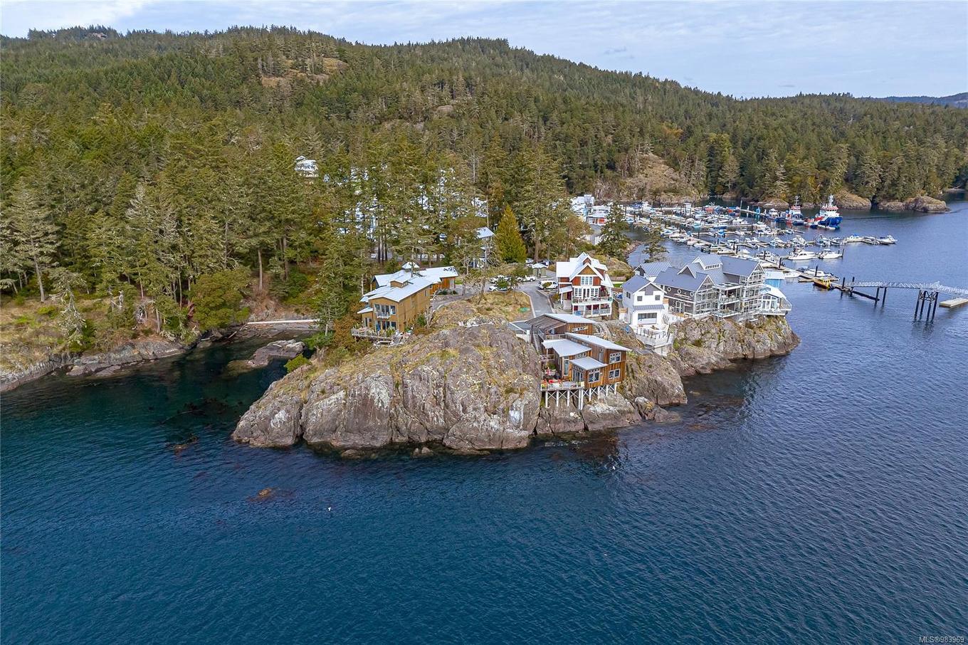817 Sunset Pt, Sooke, BC