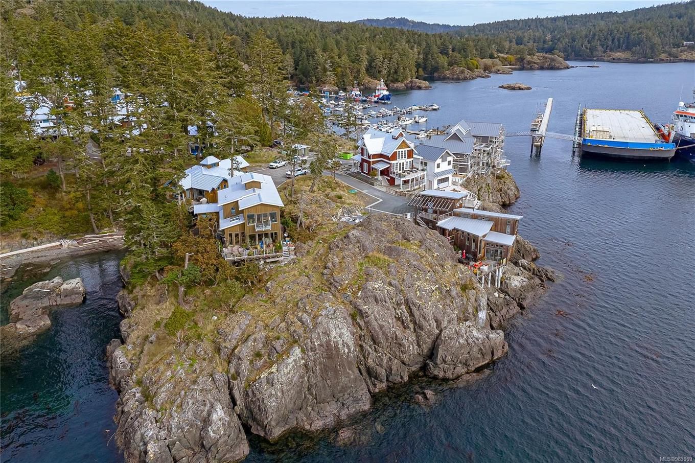 817 Sunset Pt, Sooke, BC