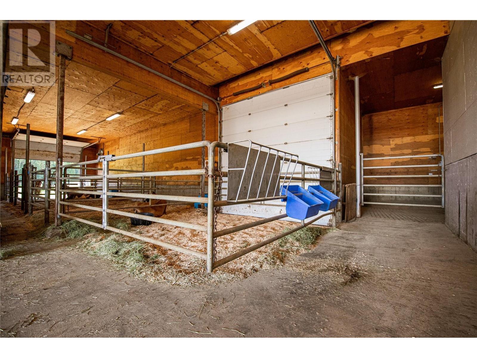 9982 97B Highway, Enderby, BC