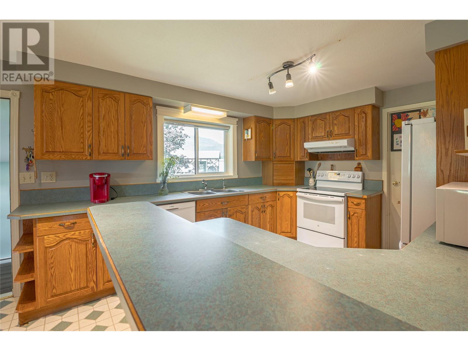 9982 97B Highway, Enderby, BC