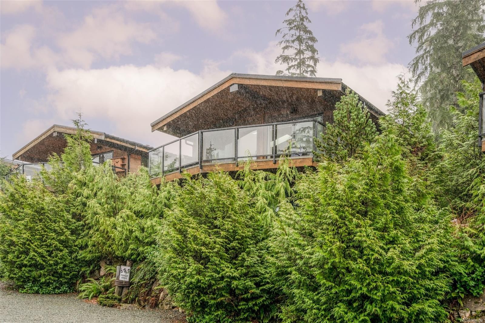 245-6596 Baird Rd, Port Renfrew, BC