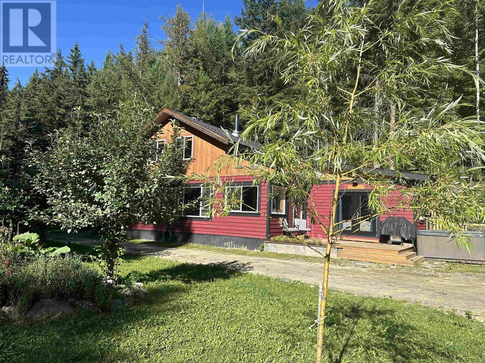 5973 Cedar Creek Road, Likely, BC - Outdoor