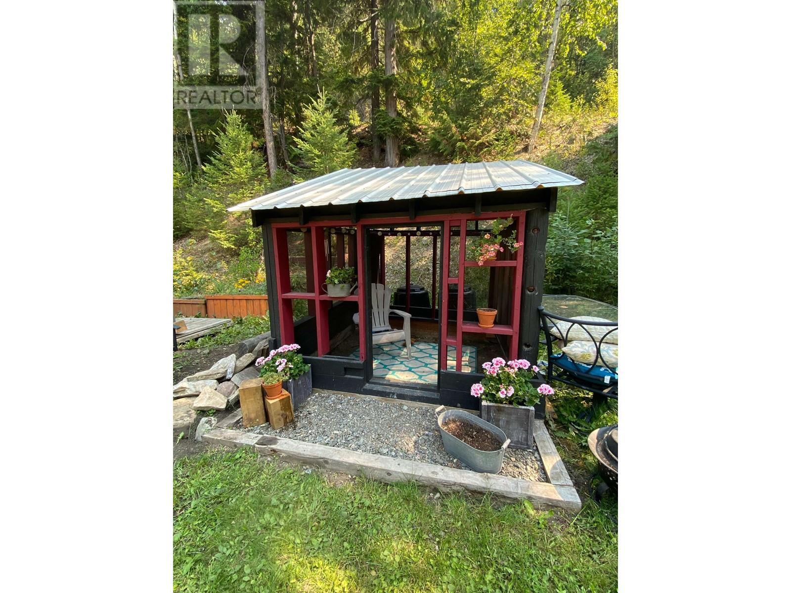 5973 Cedar Creek Road, Likely, BC - Outdoor