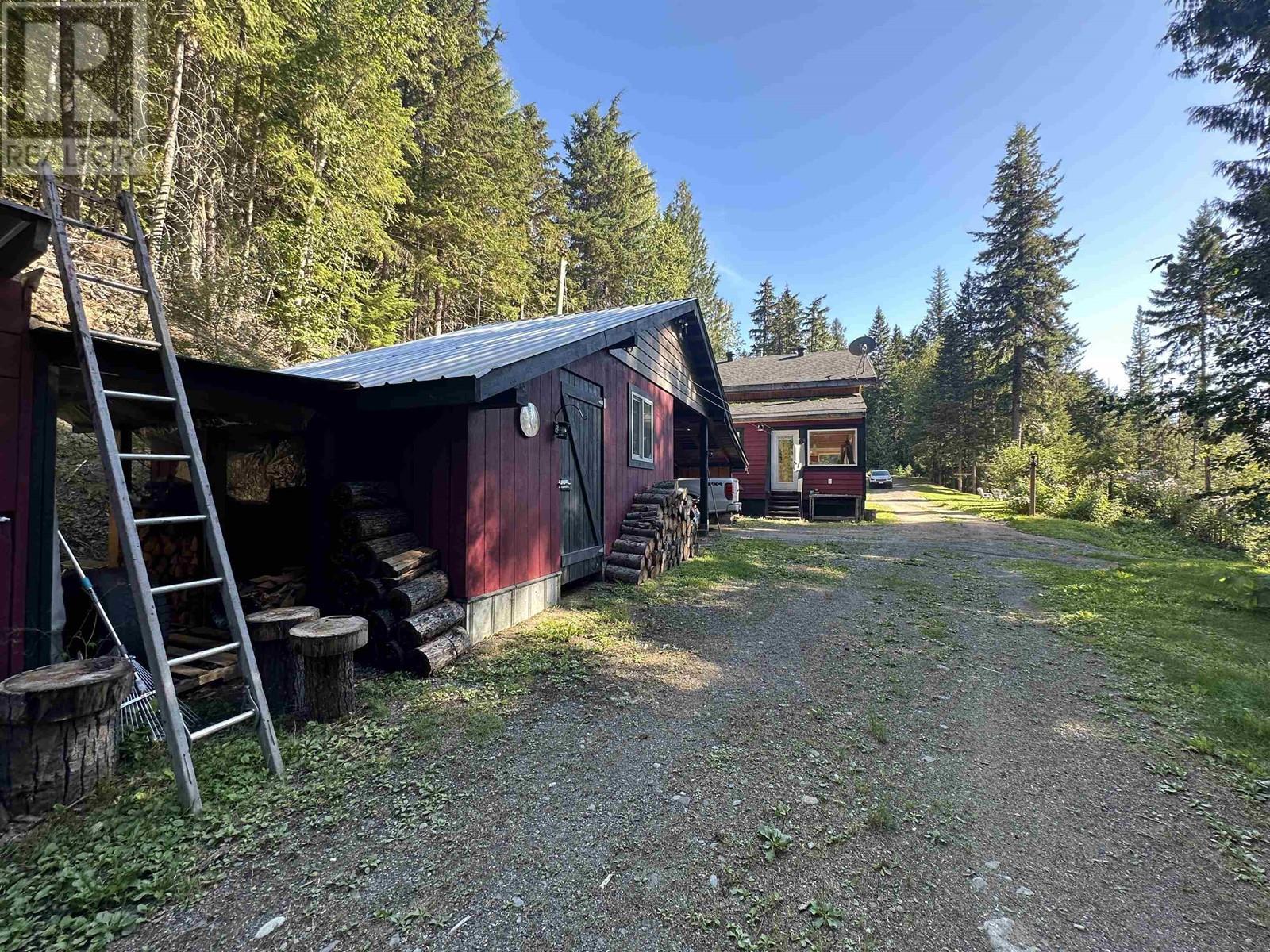 5973 Cedar Creek Road, Likely, BC - Outdoor