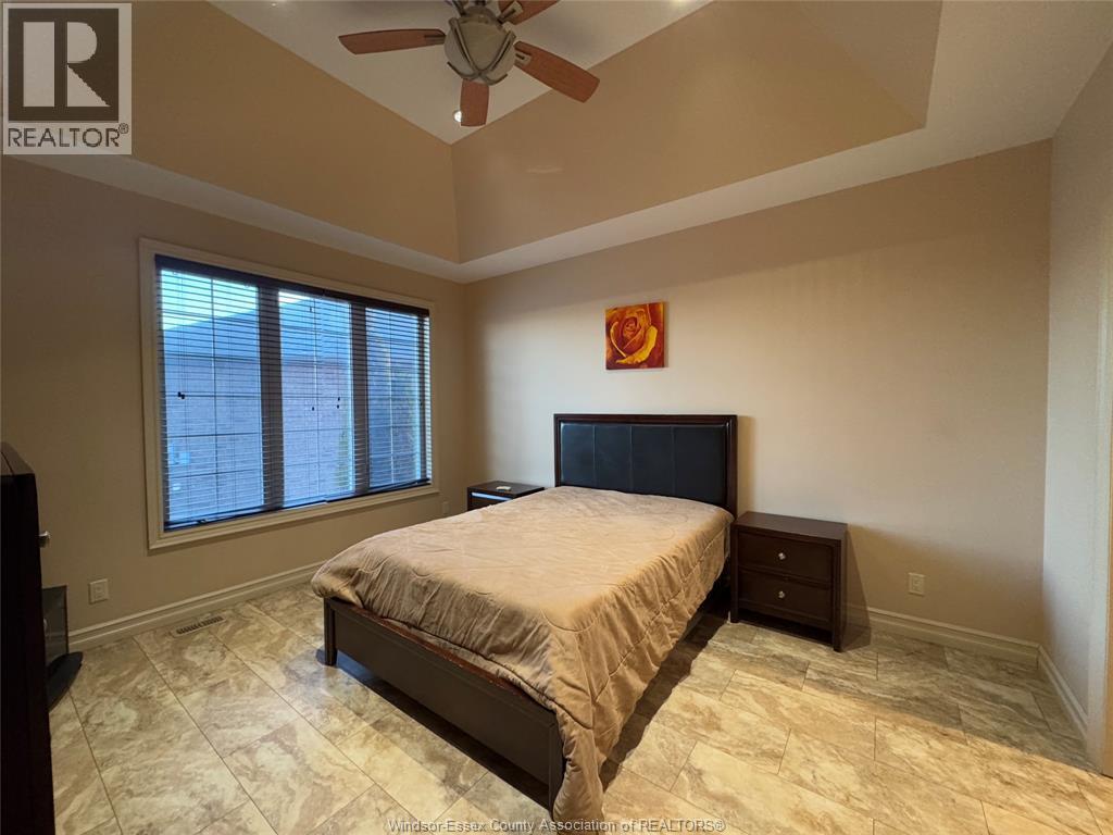 67 Theresa Trail, Leamington, ON - Indoor Photo Showing Bedroom