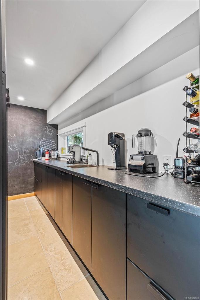 142 Park Dr, Salt Spring, BC